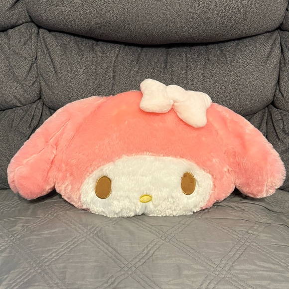 Fuzzy My Melody Pillow (Large) - Picture 2 of 5